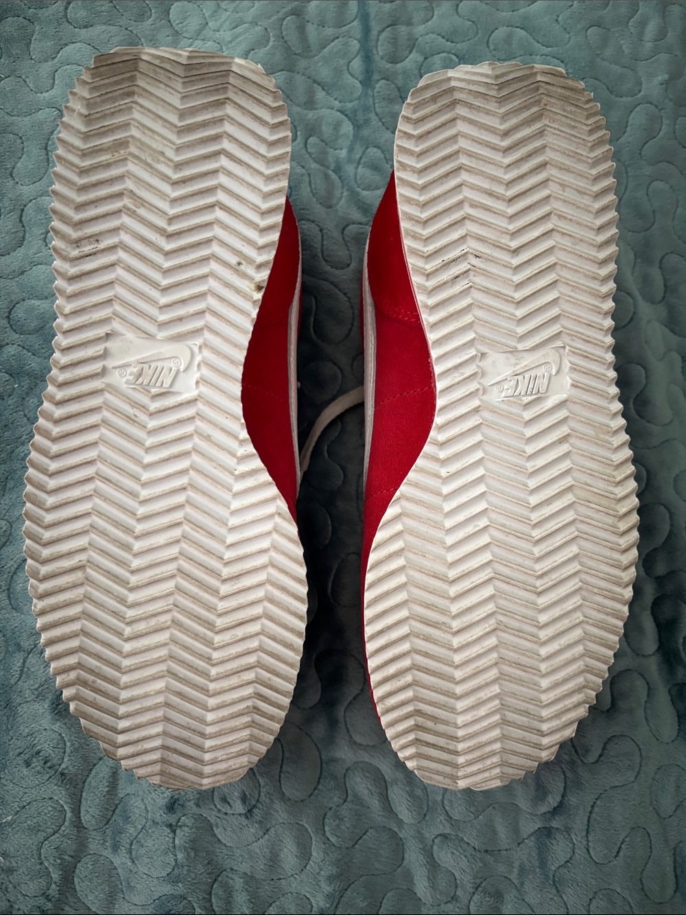 Nike Women’s Red Suede Sneakers retro style 2024 - Picture 3 of 9